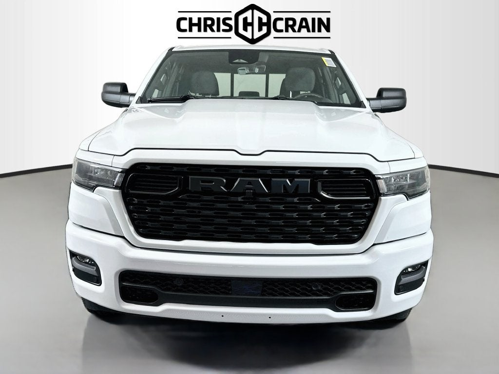2027 RAM Ram 1500 RAM 1500 EXPRESS CREW CAB 4X4 5'7' BOX
