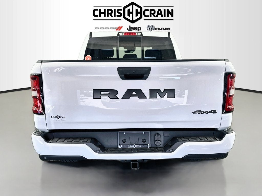 2026 RAM Ram 1500 RAM 1500 EXPRESS CREW CAB 4X4 5'7' BOX