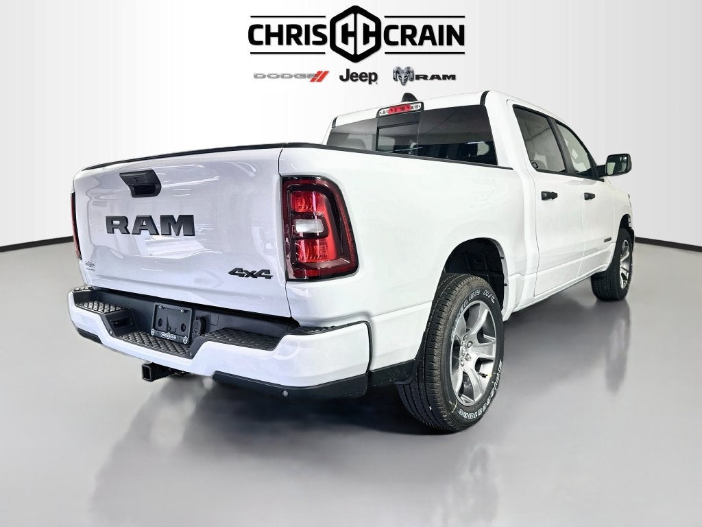 2026 RAM Ram 1500 RAM 1500 EXPRESS CREW CAB 4X4 5'7' BOX