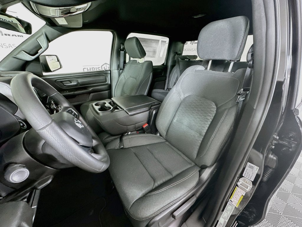2027 RAM Ram 1500 RAM 1500 EXPRESS CREW CAB 4X4 5'7' BOX