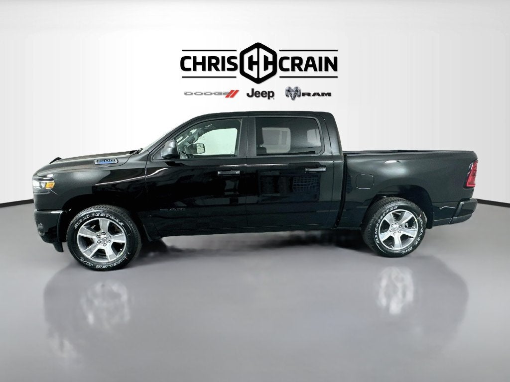 2027 RAM Ram 1500 RAM 1500 EXPRESS CREW CAB 4X4 5'7' BOX