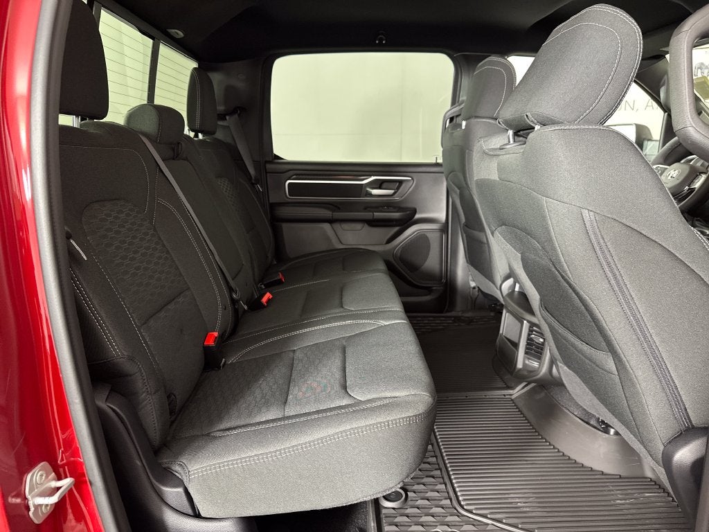 2027 RAM Ram 1500 RAM 1500 BIG HORN CREW CAB 4X4 5'7' BOX