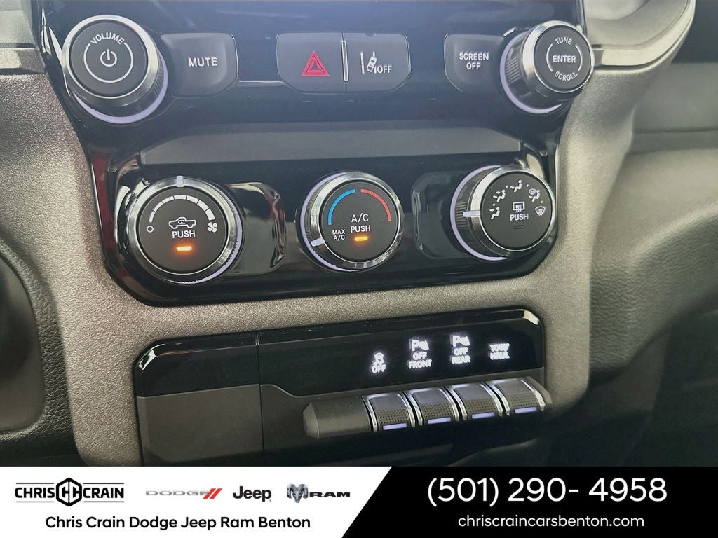2026 RAM 1500 RAM 1500 EXPRESS CREW CAB 4X4 5'7' BOX