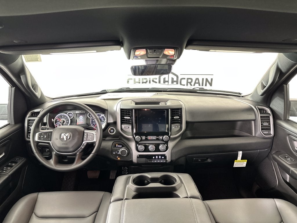 2026 RAM Ram 1500 RAM 1500 TRADESMAN CREW CAB 4X4 5'7' BOX