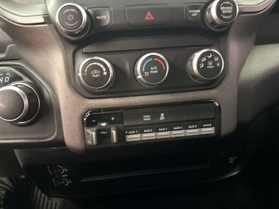 2022 RAM 2500 Tradesman Crew Cab 4x4 6'4' Box