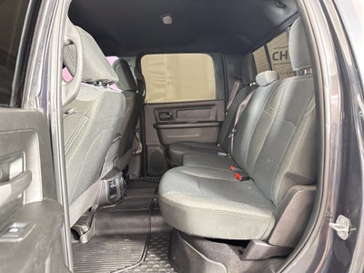 2022 RAM 2500 Tradesman Crew Cab 4x4 6'4' Box