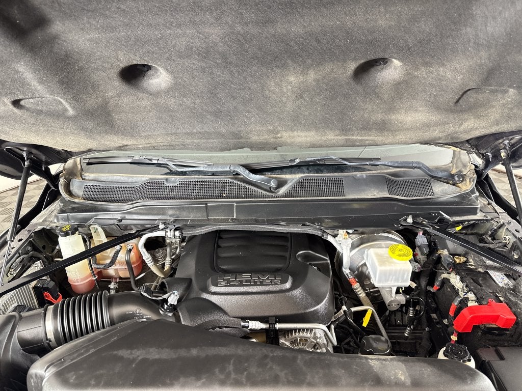 2022 RAM 2500 Tradesman Crew Cab 4x4 6'4' Box