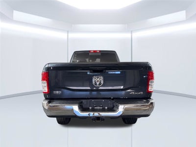 2022 RAM 2500 Tradesman Crew Cab 4x4 6'4' Box