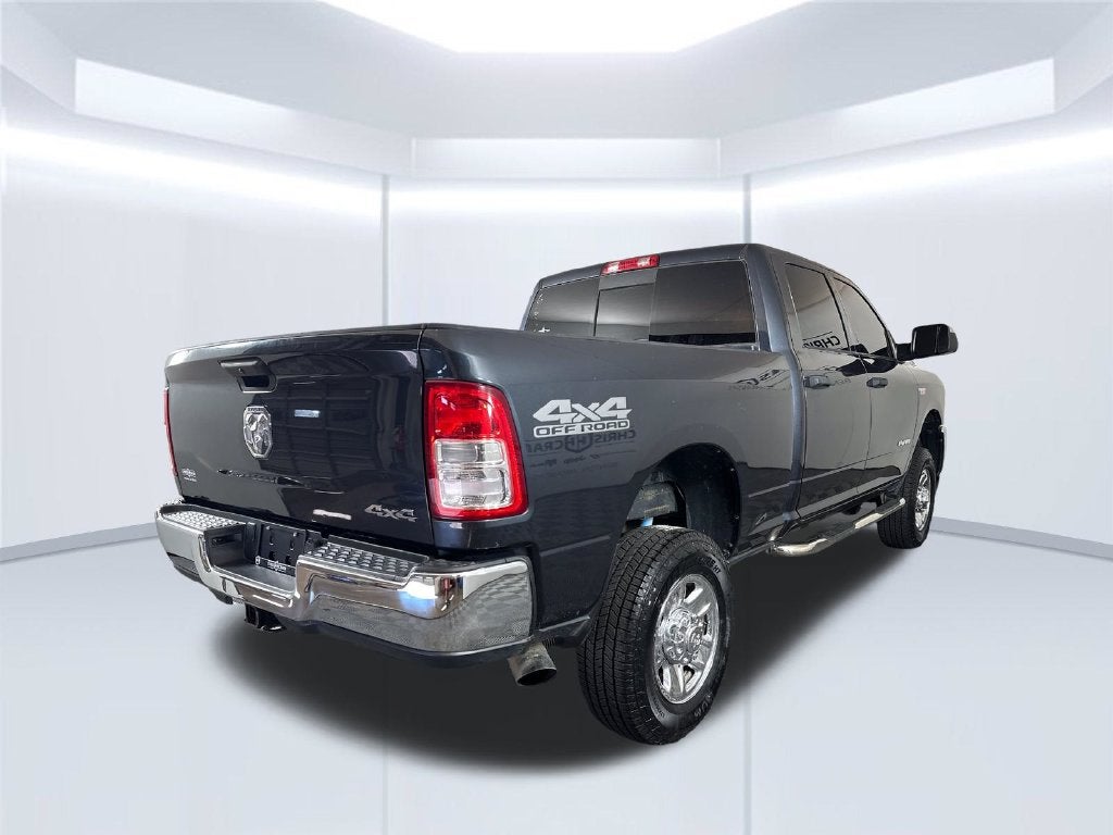 2022 RAM 2500 Tradesman Crew Cab 4x4 6'4' Box