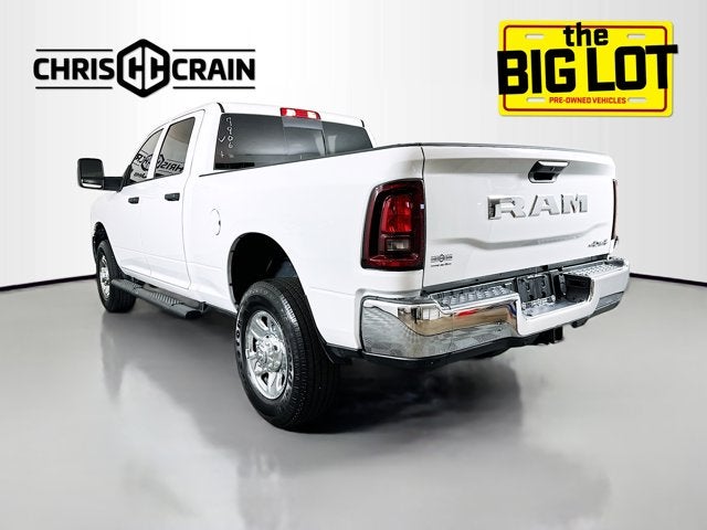 2025 RAM 2500 Tradesman Crew Cab 4x4 6'4' Box