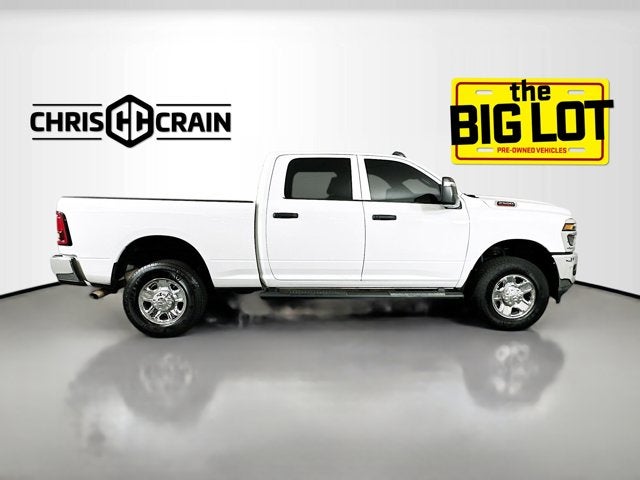 2025 RAM 2500 Tradesman Crew Cab 4x4 6'4' Box