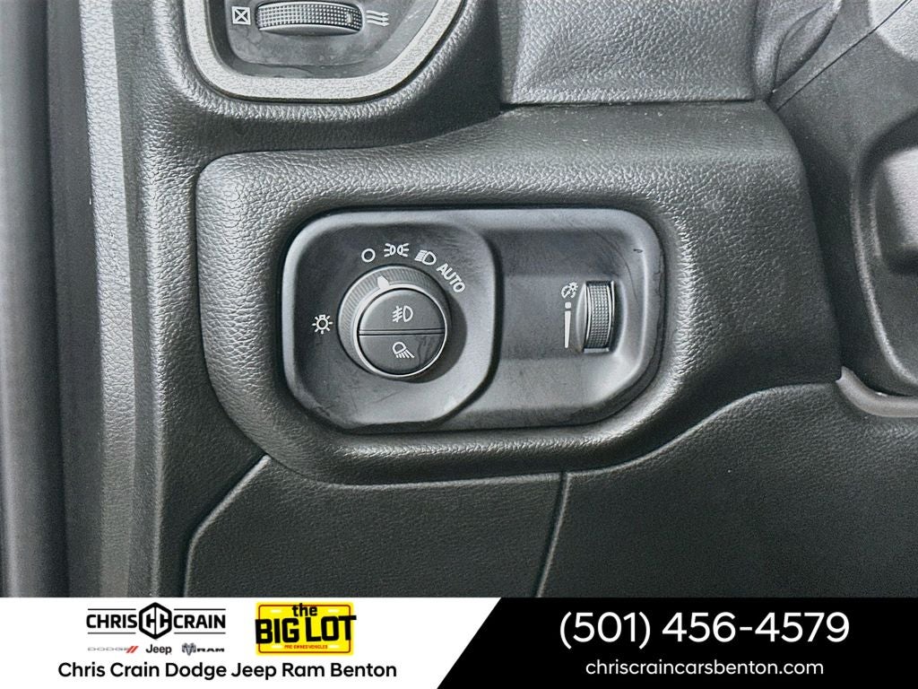 2025 RAM 2500 Tradesman Crew Cab 4x4 6'4' Box