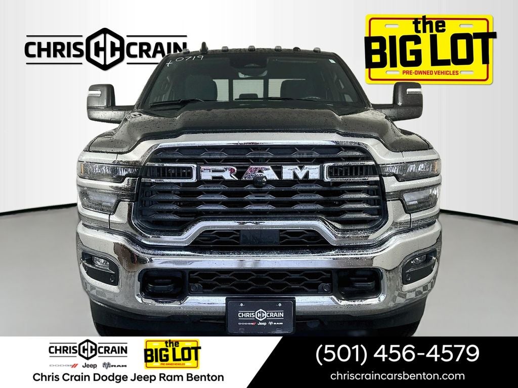 2025 RAM 2500 Tradesman Crew Cab 4x4 6'4' Box
