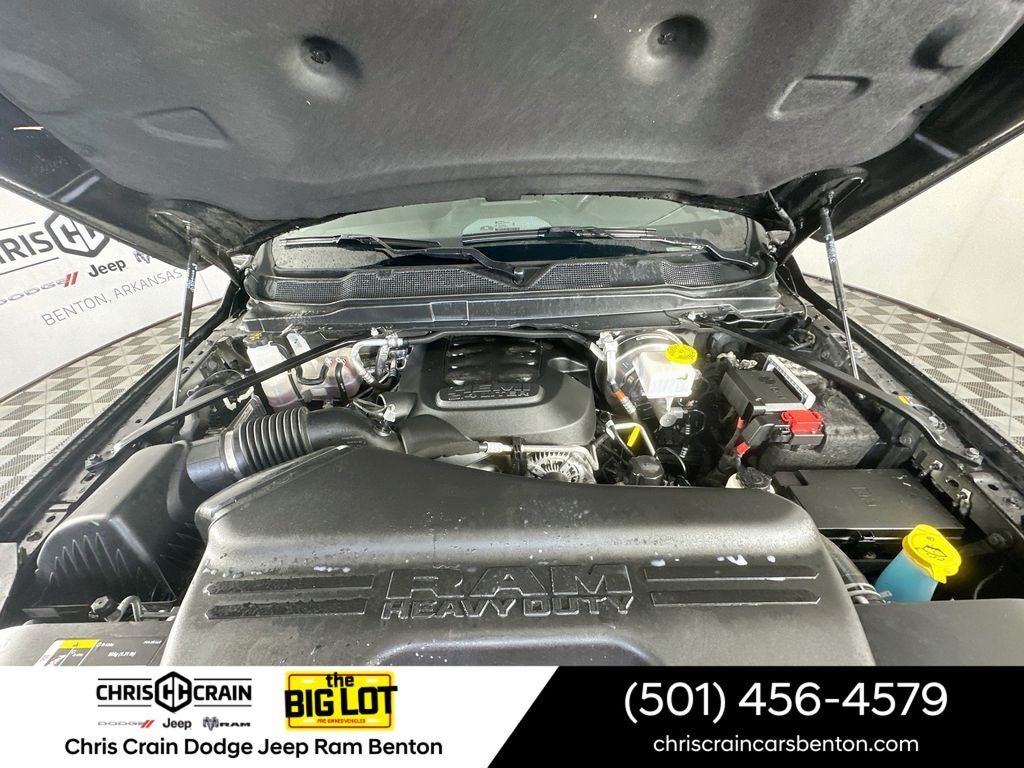 2025 RAM 2500 Tradesman Crew Cab 4x4 6'4' Box