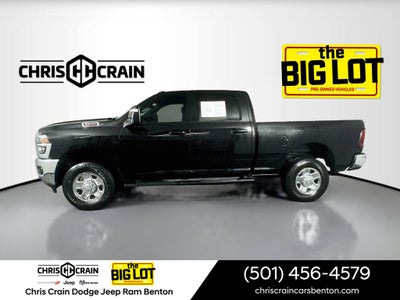 2025 RAM 2500 Tradesman Crew Cab 4x4 6'4' Box
