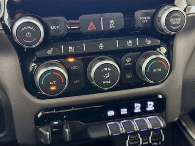 2022 RAM 2500 Laramie Crew Cab 4x4 6'4' Box