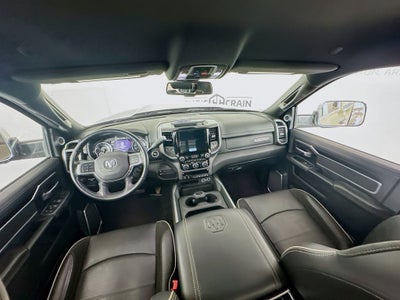 2022 RAM 2500 Laramie Crew Cab 4x4 6'4' Box