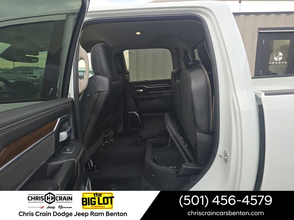 2024 RAM 2500 Laramie Crew Cab 4x4 6'4' Box