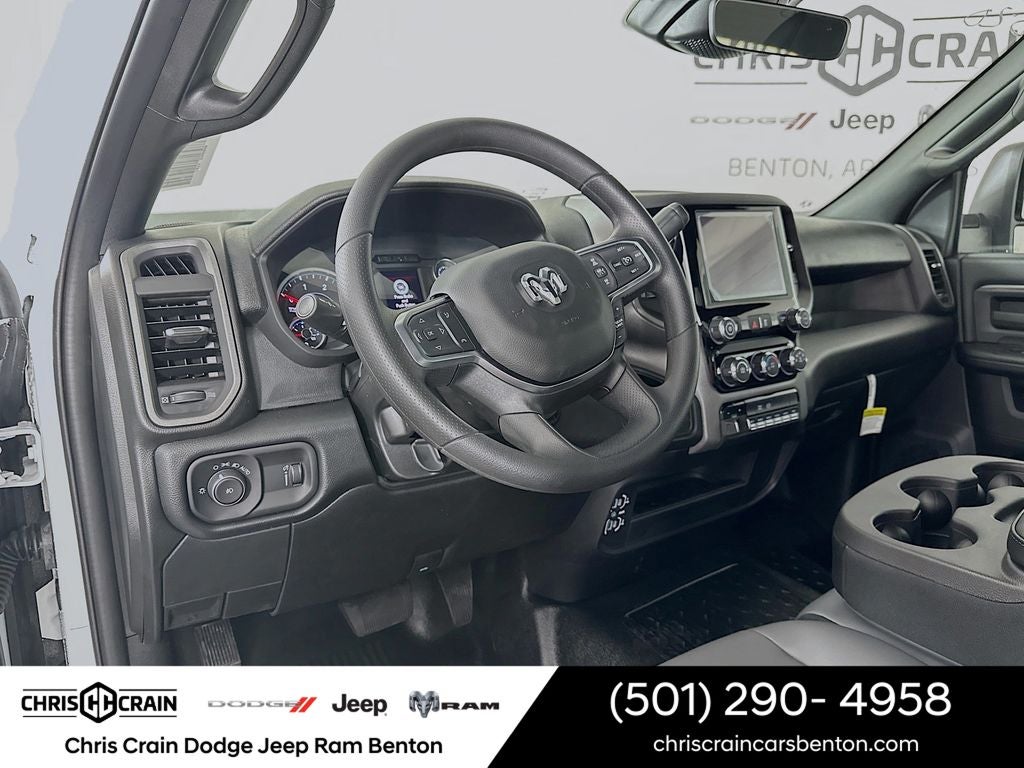 2026 RAM Ram 5500 Chassis Cab RAM 5500 TRADESMAN CHASSIS REGULAR CAB 4X2 84' CA