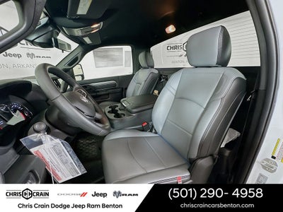 2026 RAM Ram 5500 Chassis Cab RAM 5500 TRADESMAN CHASSIS REGULAR CAB 4X4 84' CA