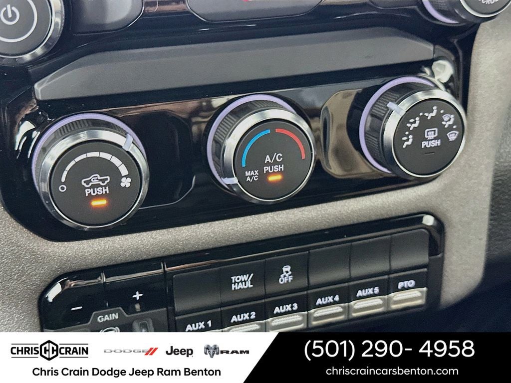 2026 RAM Ram 5500 Chassis Cab RAM 5500 TRADESMAN CHASSIS REGULAR CAB 4X4 84' CA