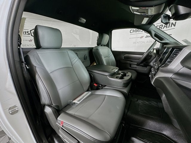 2026 RAM Ram 5500 Chassis Cab RAM 5500 TRADESMAN CHASSIS REGULAR CAB 4X4 84' CA