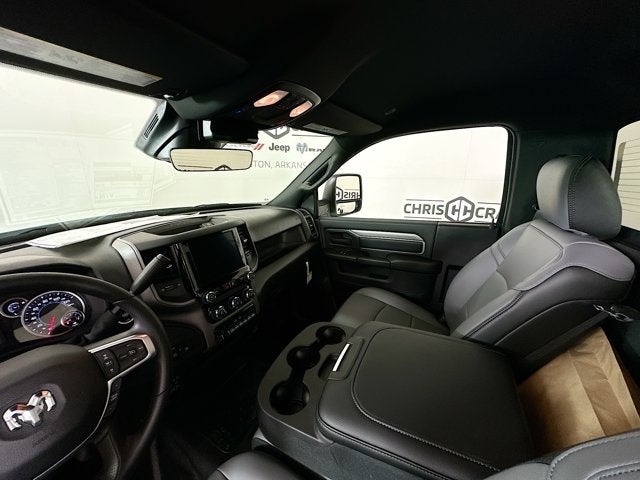 2026 RAM Ram 5500 Chassis Cab RAM 5500 TRADESMAN CHASSIS REGULAR CAB 4X4 84' CA