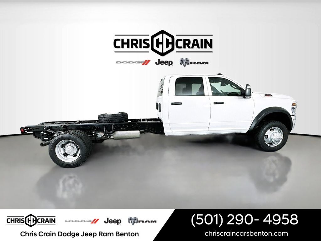 2026 RAM Ram 5500 Chassis Cab RAM 5500 TRADESMAN CHASSIS CREW CAB 4X4 84' CA