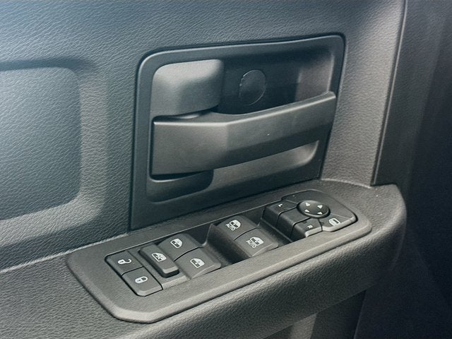 2026 RAM Ram 5500 Chassis Cab RAM 5500 TRADESMAN CHASSIS CREW CAB 4X4 84' CA