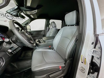 2026 RAM Ram 5500 Chassis Cab RAM 5500 TRADESMAN CHASSIS CREW CAB 4X4 84' CA