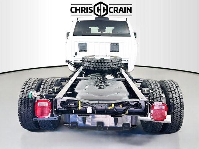2026 RAM Ram 5500 Chassis Cab RAM 5500 TRADESMAN CHASSIS CREW CAB 4X4 84' CA