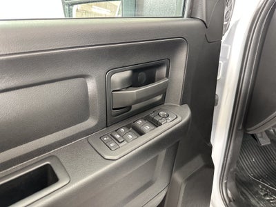2027 RAM Ram 5500 Chassis Cab RAM 5500 TRADESMAN CHASSIS CREW CAB 4X4 84' CA
