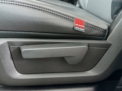 2026 RAM Ram 3500 Chassis Cab RAM 3500 TRADESMAN CREW CAB CHASSIS 4X4 60' CA