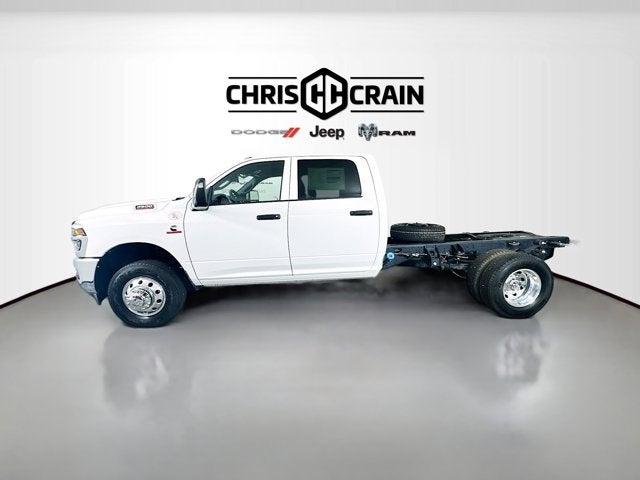 2026 RAM Ram 3500 Chassis Cab RAM 3500 TRADESMAN CREW CAB CHASSIS 4X4 60' CA