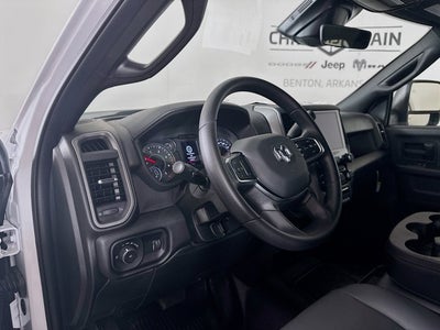 2026 RAM Ram 3500 Chassis Cab RAM 3500 TRADESMAN CREW CAB CHASSIS 4X4 60' CA