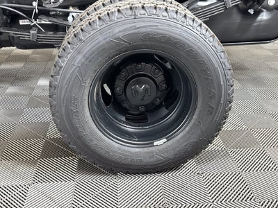 2027 RAM Ram 3500 Chassis Cab RAM 3500 TRADESMAN CREW CAB CHASSIS 4X4 60' CA