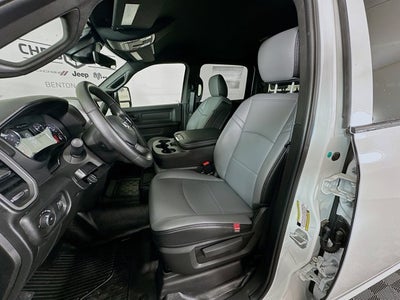 2026 RAM Ram 3500 Chassis Cab RAM 3500 TRADESMAN CREW CAB CHASSIS 4X4 60' CA