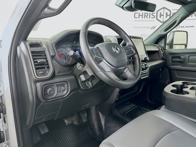 2026 RAM Ram 3500 Chassis Cab RAM 3500 TRADESMAN CREW CAB CHASSIS 4X4 60' CA