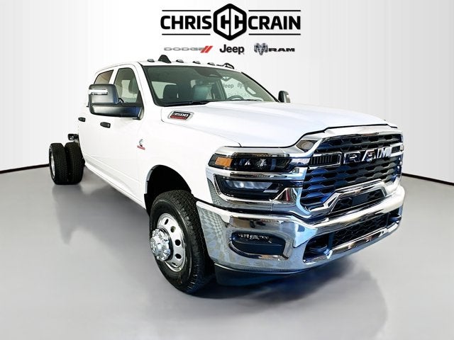 2026 RAM Ram 3500 Chassis Cab RAM 3500 TRADESMAN CREW CAB CHASSIS 4X4 60' CA