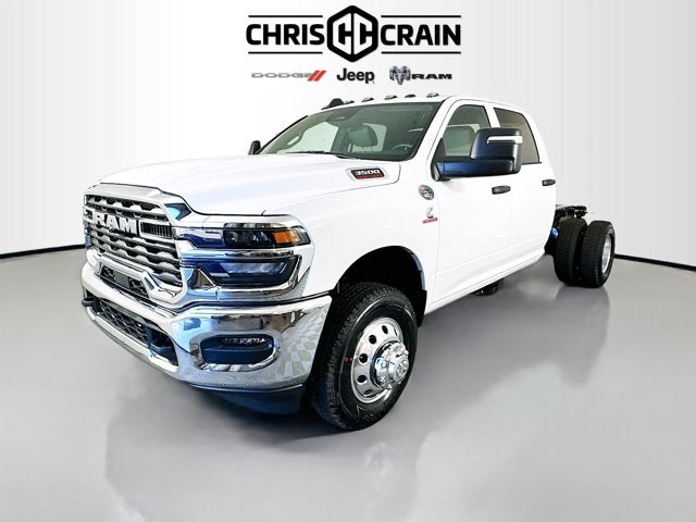2026 RAM Ram 3500 Chassis Cab RAM 3500 TRADESMAN CREW CAB CHASSIS 4X4 60' CA