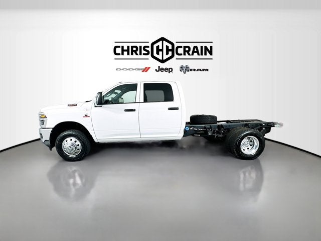 2026 RAM Ram 3500 Chassis Cab RAM 3500 TRADESMAN CREW CAB CHASSIS 4X4 60' CA