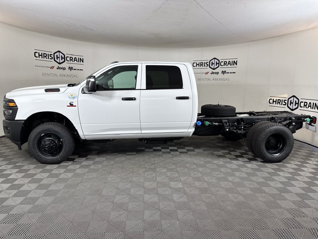 2027 RAM Ram 3500 Chassis Cab RAM 3500 TRADESMAN CREW CAB CHASSIS 4X4 60' CA