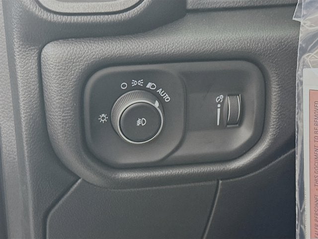 2026 RAM Ram 3500 Chassis Cab RAM 3500 TRADESMAN CREW CAB CHASSIS 4X4 60' CA