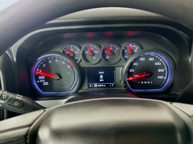 2023 Chevrolet Silverado 1500 4WD Crew Cab Standard Bed Custom