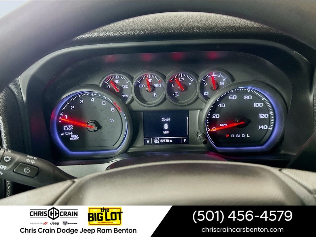 2023 Chevrolet Silverado 1500 4WD Crew Cab Standard Bed Custom