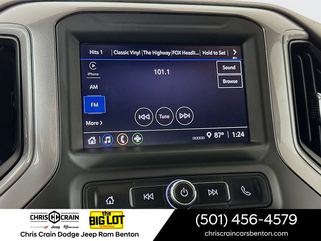 2023 Chevrolet Silverado 1500 4WD Crew Cab Standard Bed Custom