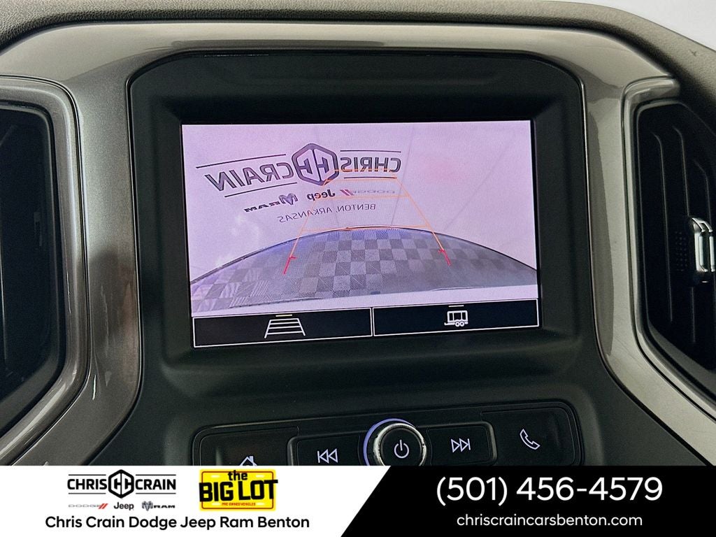 2023 Chevrolet Silverado 1500 4WD Crew Cab Standard Bed Custom