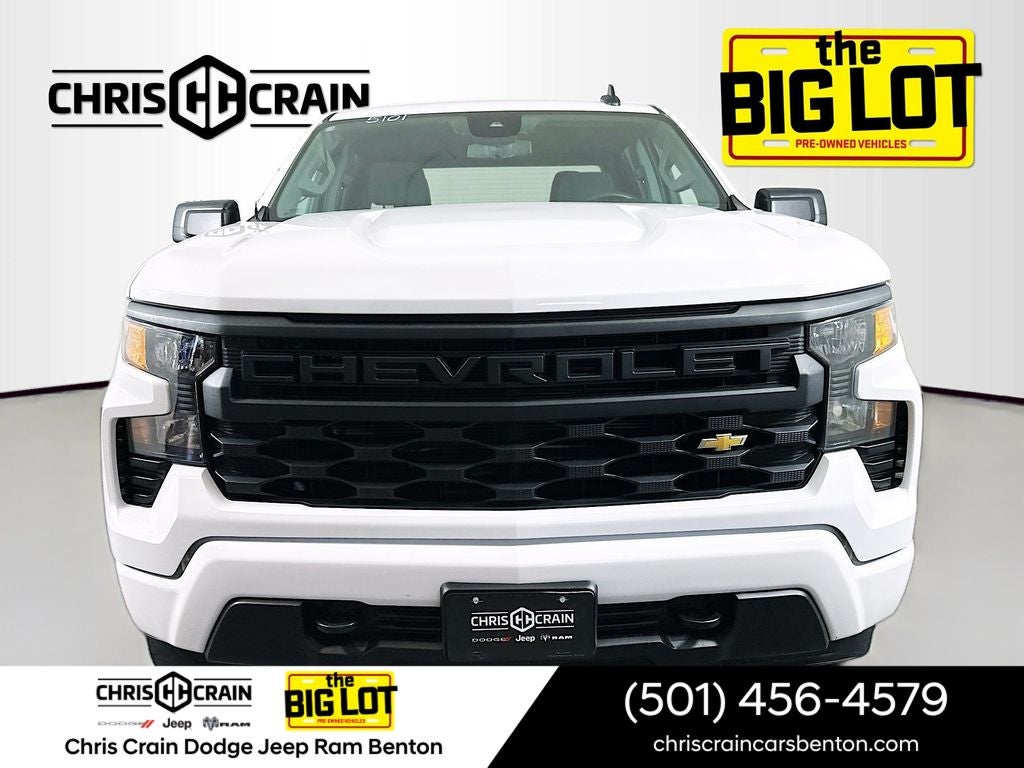 2023 Chevrolet Silverado 1500 4WD Crew Cab Standard Bed Custom