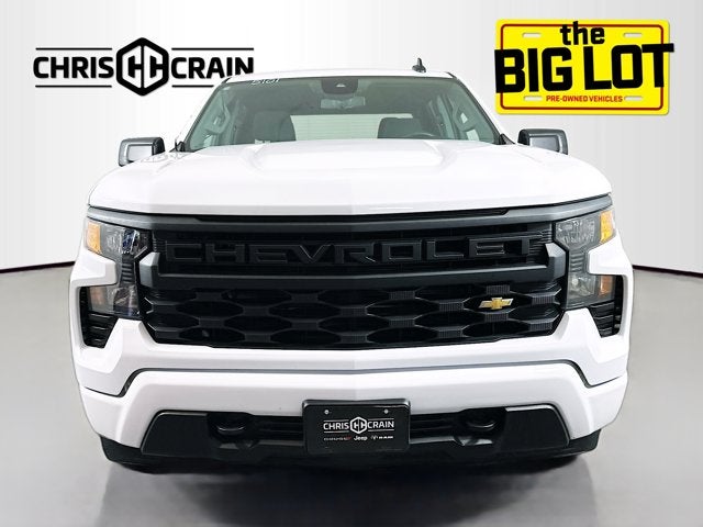 2023 Chevrolet Silverado 1500 4WD Crew Cab Standard Bed Custom