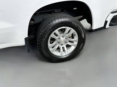 2023 Chevrolet Silverado 1500 4WD Crew Cab Standard Bed Custom